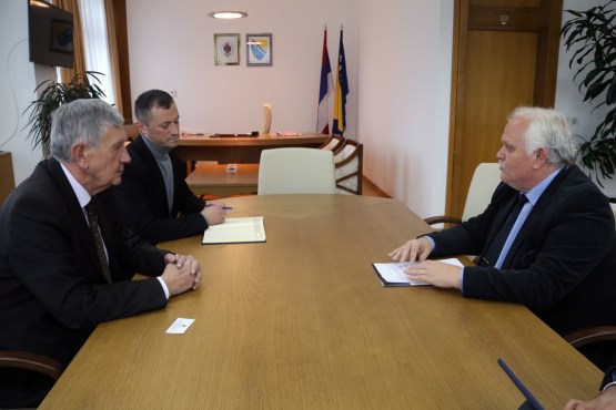 Zamjenik predsjedavajućeg Predstavničkog doma Nebojša Radmanović primio u nastupnu posjetu ambasadora Bugarske u BiH